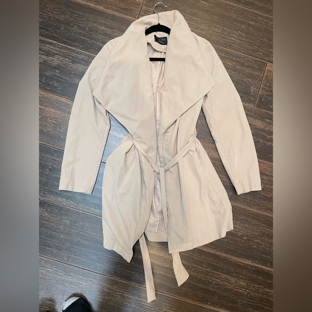 Light Tan Jacket - image 3